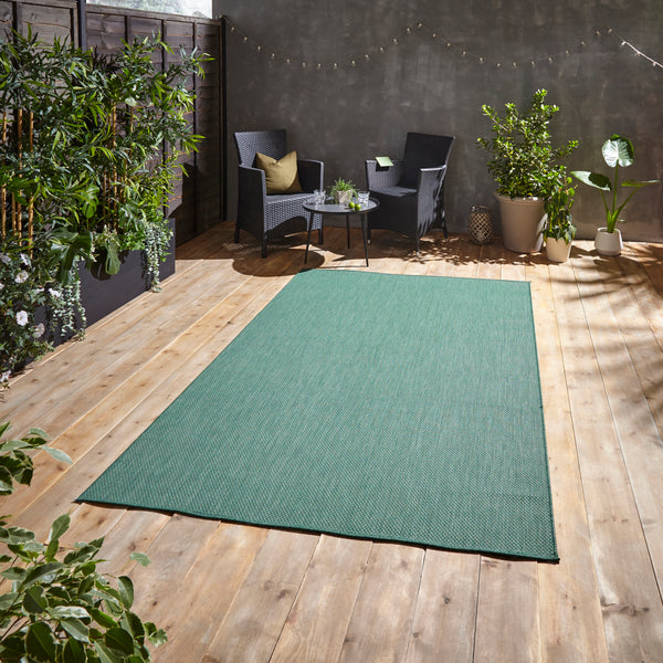 POP Outdoors Dark Green